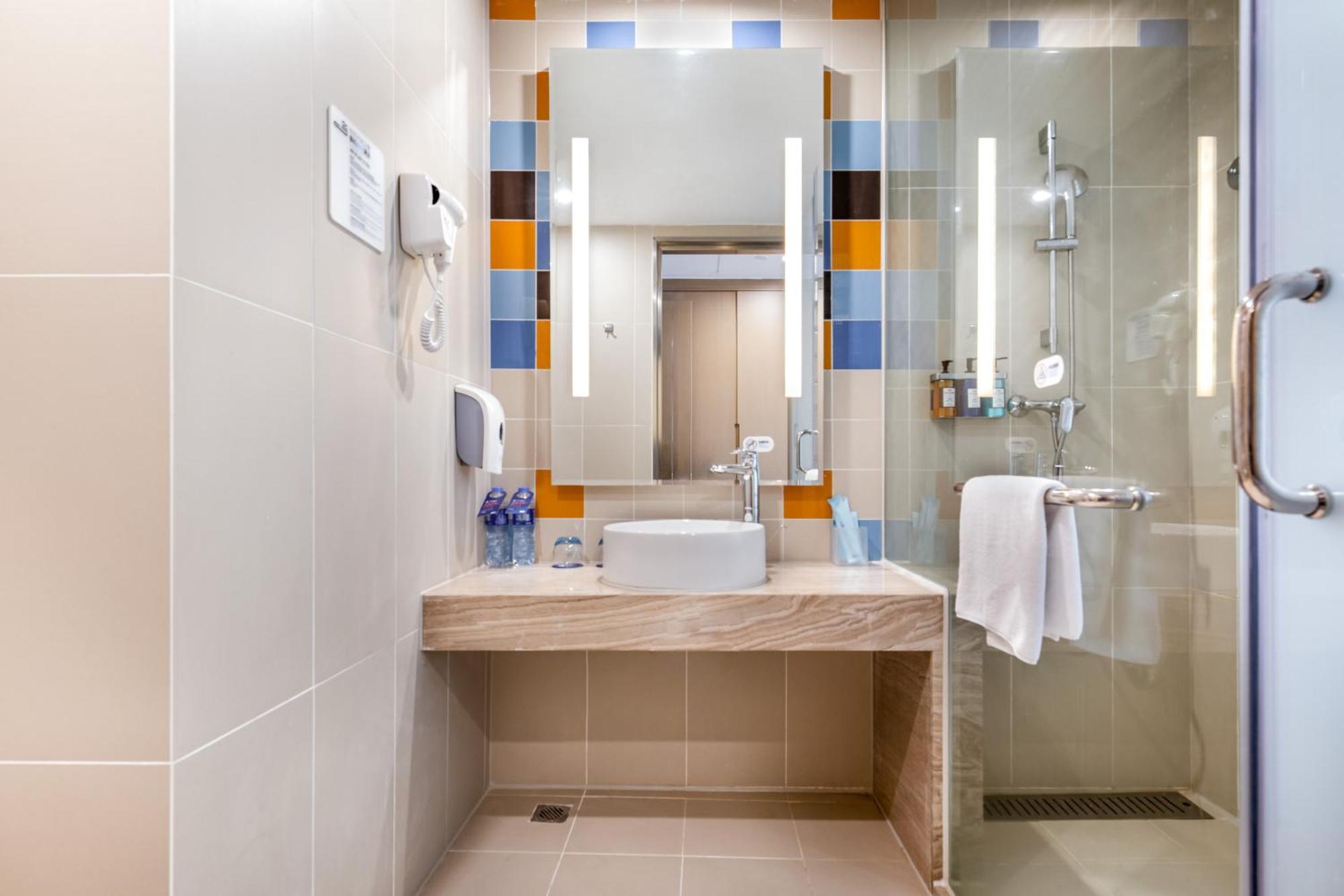 Holiday Inn Express - Liuyang Development Zone By Ihg Changsha Huanghua Airport Экстерьер фото
